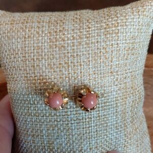 Gold Stud Earrings With Coral Stone